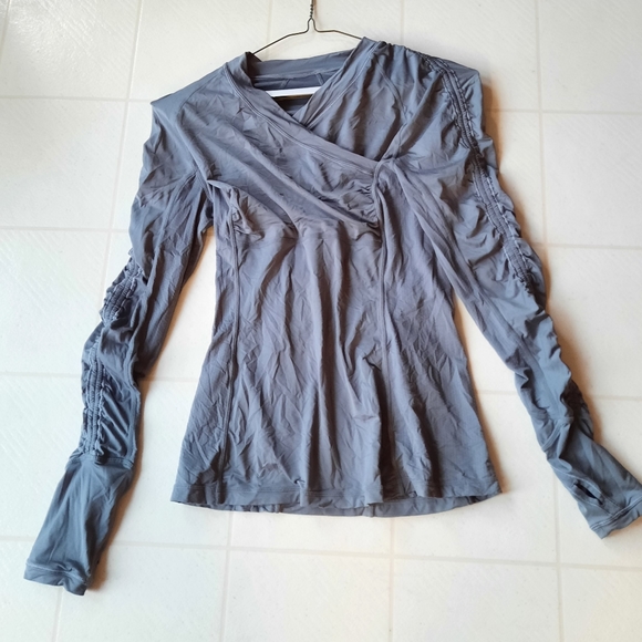 Lululemon Ruched Crossover UPF Running Long Sleeve - Picture 2 of 6